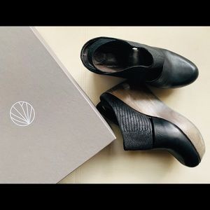 Coclico wooden shoes
